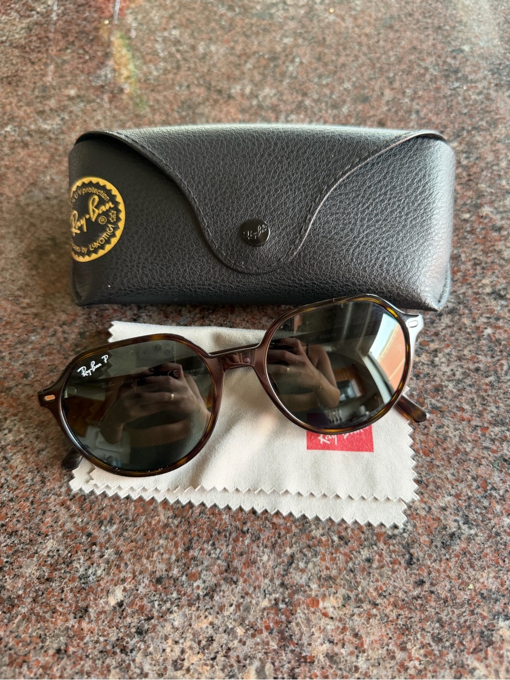 Ray-Ban Polarized Tortoiseshell Round Sunglasses with Brown Lenses